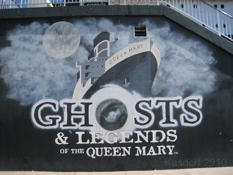 Queen Mary 2010 0125.JPG - There is a Ghosts and Legends tour that can be taken. I opted for the "Behind the Scenes" tour. Ghosts may have been better, not that "scenes" was bad, I was just expecting more "into the guts and working areas" of the ships.